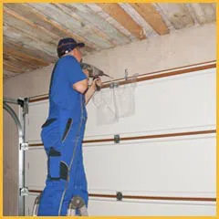 Community Garage Door Service Santa Ana, CA 714-464-8551 - side-garage-door-repair-10-48m